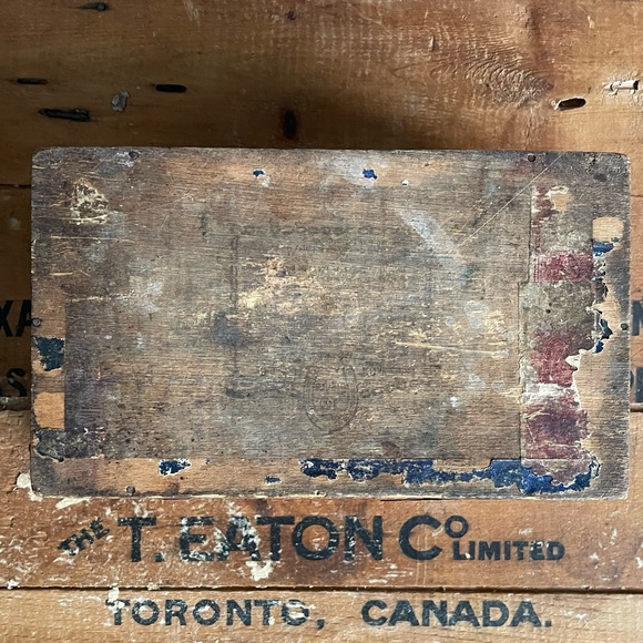 Antique c1915 Queens Trimmed Nailed Guaranteed Havana Filled 5 Cent Cigar Box - Picture 9 of 11